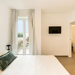 Palazzo Terra Madre Luxury 巴里