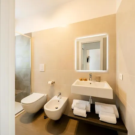 Palazzo Terra Madre Luxury * Бари