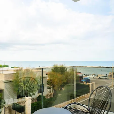 Palazzo Terra Madre Luxury * בארי
